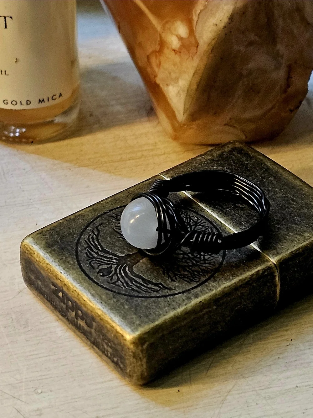 Black Aluminum Wire-Wrap Cat Eye Stone Ring